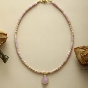 Collar de cuarzo rosa