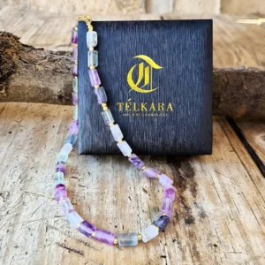 Collar de fluorita arcoíris